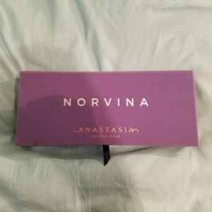 ABH NORVINA PALETTE